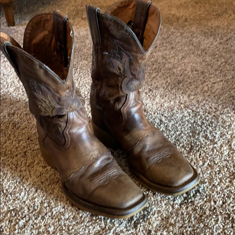 Women’s size 7.5 Double H boot